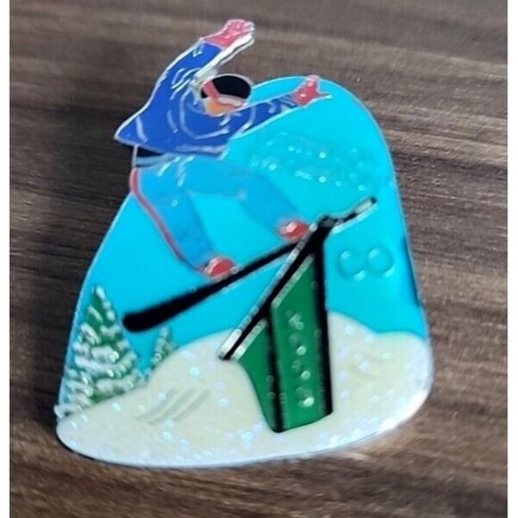 VTG Pin Colorado Destination Imagination Ski Lapel Hat pin Cap Brooch Badge 2003 - Picture 7 of 10